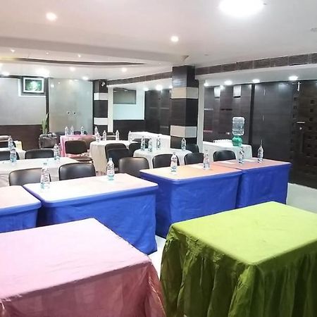 Hotel Q-Inn Kolkata Ngoại thất bức ảnh